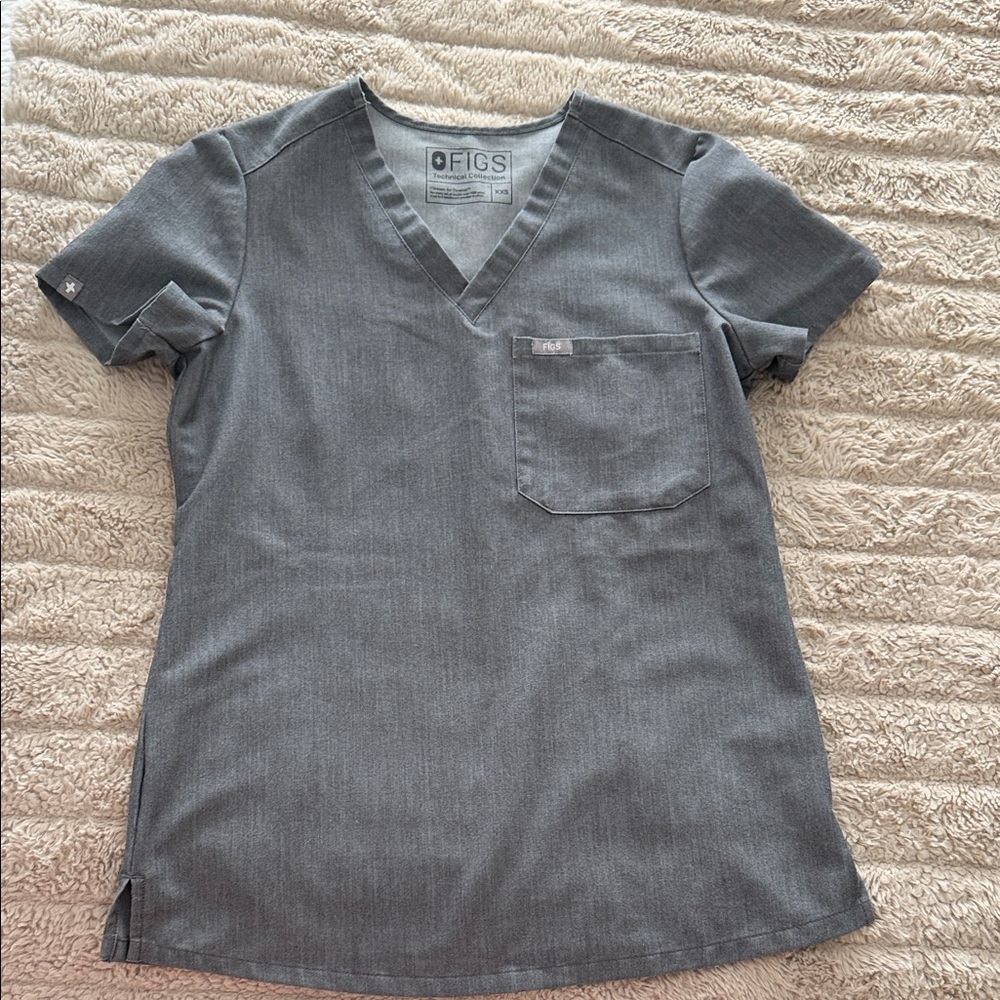 Figs Charcoal V-Neck Scrub Top